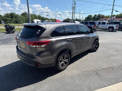 2017 Toyota Highlander LE Plus