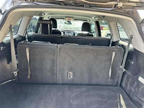 2017 Toyota Highlander LE Plus