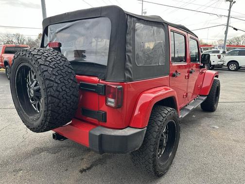 2016 Jeep Wrangler Unlimited Sahara