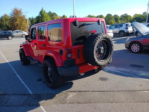 2016 Jeep Wrangler Unlimited Sahara