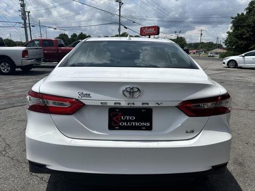 2020 Toyota Camry LE