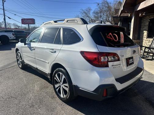 2018 Subaru Outback 3.6R Limited
