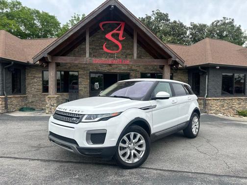 Fuji White 2017 Land Rover Range Rover Evoque SE