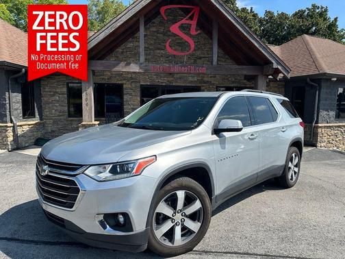 Silver Ice Metallic 2021 Chevrolet Traverse LT Leather