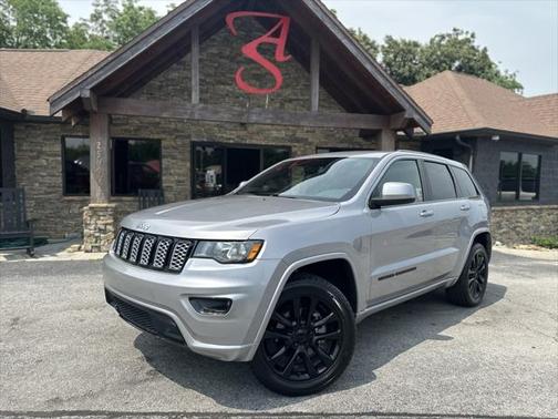 2020 Jeep Grand Cherokee Altitude