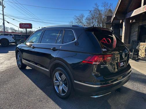 2020 Volkswagen Tiguan 2.0T SEL