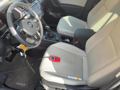 2020 Volkswagen Tiguan 2.0T SEL