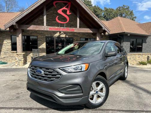 2022 Ford Edge SE