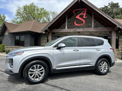 2019 Hyundai SANTA FE SE 2.4
