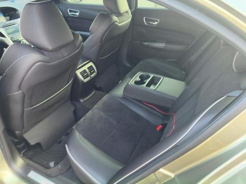 2018 Acura TLX Technology