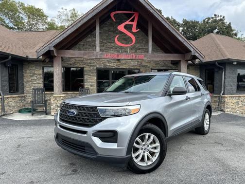2020 Ford Explorer Base