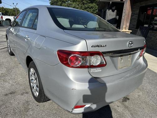 2012 Toyota Corolla LE