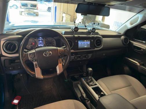 2018 Toyota Tacoma SR5