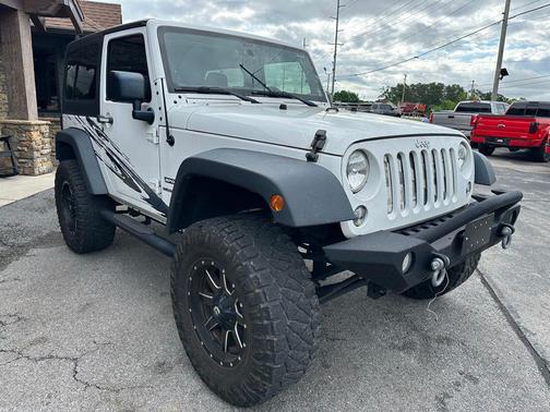 Bright White Clearcoat 2017 Jeep Wrangler Sport