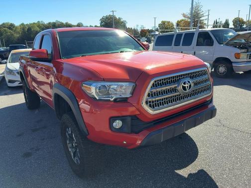 2017 Toyota Tacoma Base