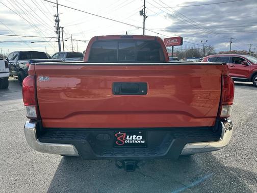 2017 Toyota Tacoma Base