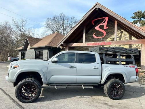 2019 Toyota Tacoma TRD Sport