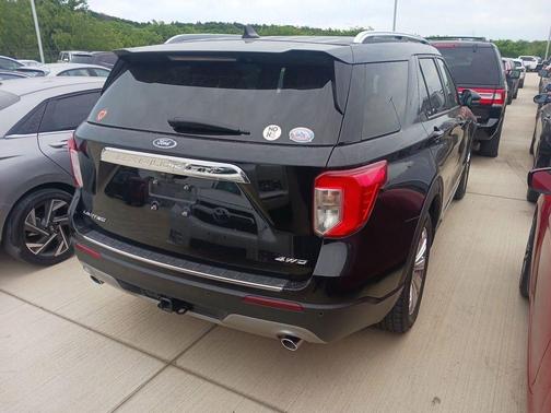 Agate Black Metallic 2021 Ford Explorer Limited