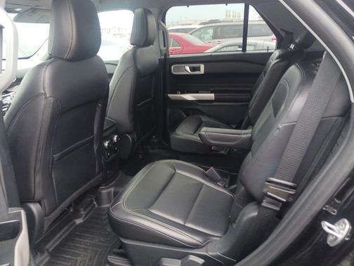 Agate Black Metallic 2021 Ford Explorer Limited