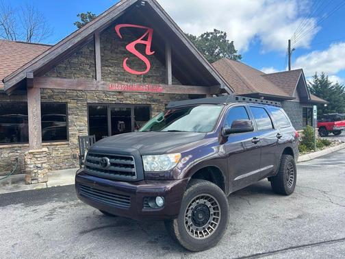 2016 Toyota Sequoia SR5