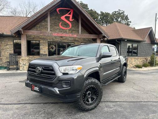 2019 Toyota Tacoma SR