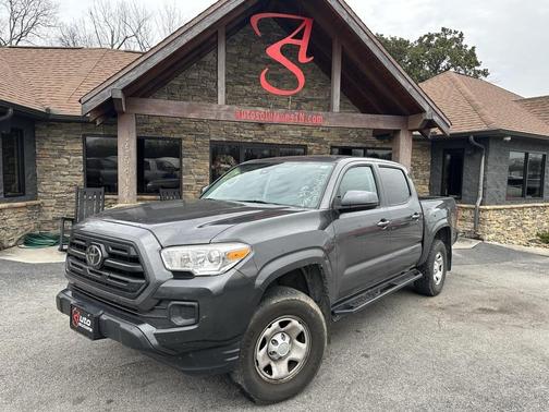 2019 Toyota Tacoma SR