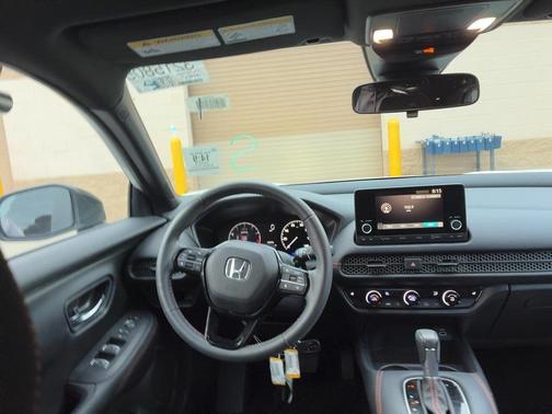 2023 Honda HR-V 2WD Sport