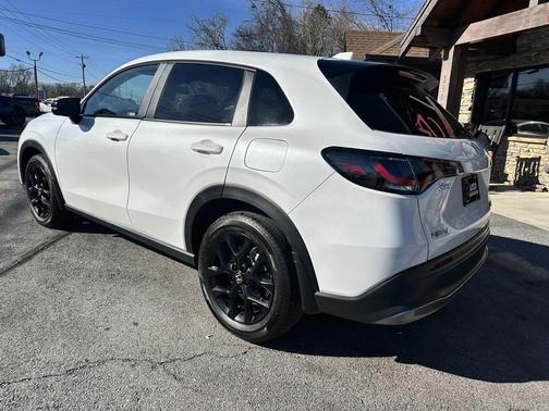2023 Honda HR-V 2WD Sport