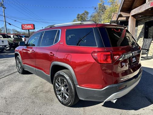 2017 GMC Acadia SLT-1