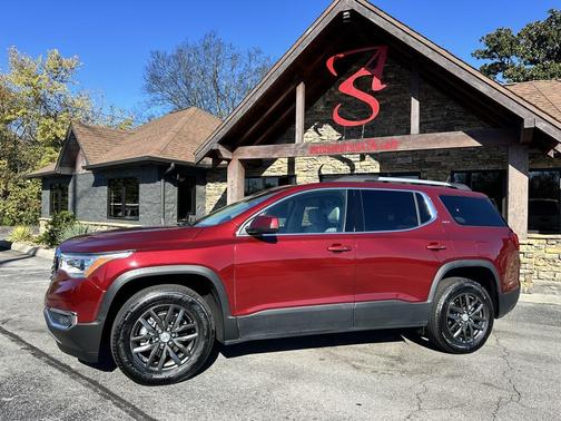 2017 GMC Acadia SLT-1