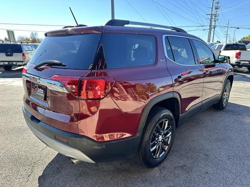 2017 GMC Acadia SLT-1
