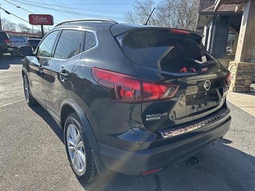 2018 Nissan Rogue Sport SV