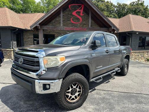 Magnetic Gray Metallic 2015 Toyota Tundra SR5
