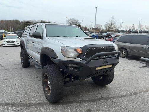 2013 Toyota Tacoma Base