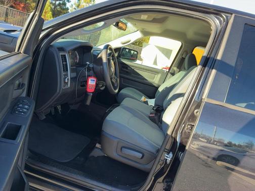 2017 RAM 1500 Express