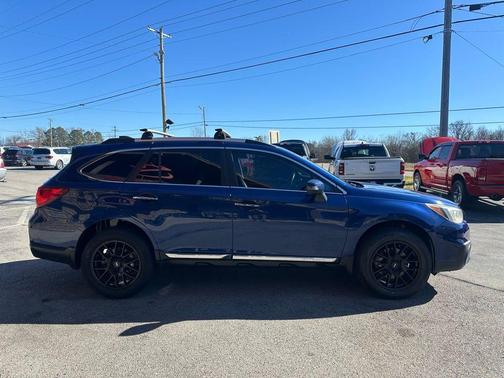 2017 Subaru Outback 2.5i Touring