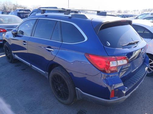 2017 Subaru Outback 2.5i Touring