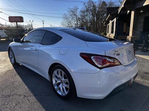 2013 Hyundai Genesis Coupe 3.8 Grand Touring