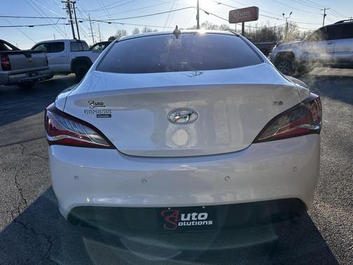 2013 Hyundai Genesis Coupe 3.8 Grand Touring