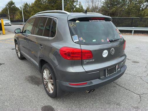2016 Volkswagen Tiguan SE