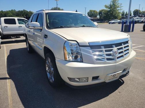 2013 Cadillac Escalade EXT Premium
