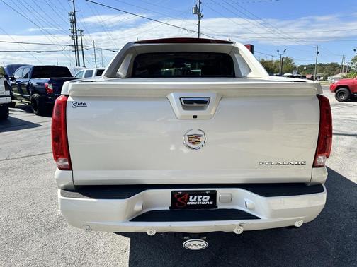 2013 Cadillac Escalade EXT Premium
