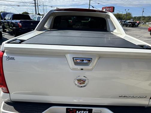 2013 Cadillac Escalade EXT Premium