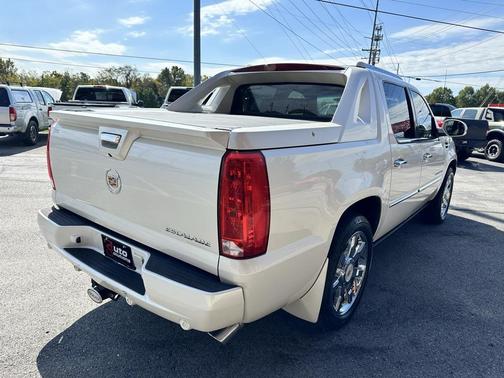 2013 Cadillac Escalade EXT Premium