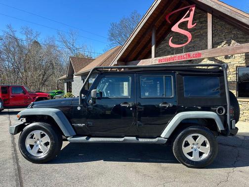 2013 Jeep Wrangler Unlimited Sport