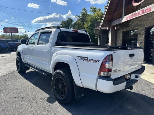 2015 Toyota Tacoma Base