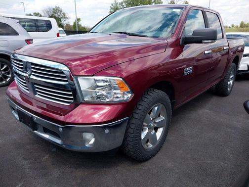 Delmonico Red Pearlcoat 2016 RAM 1500 Big Horn