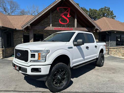 Oxford White 2019 Ford F-150 XL Truck