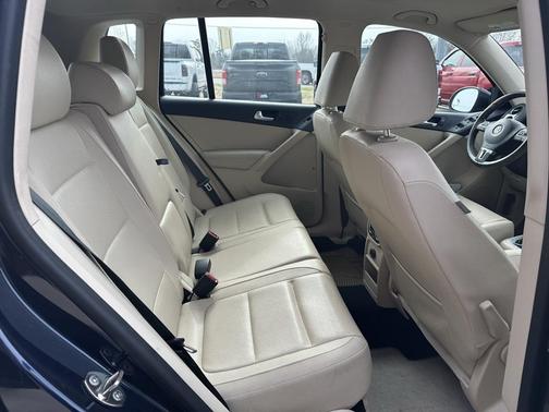 2016 Volkswagen Tiguan S