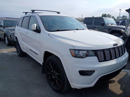 2018 Jeep Grand Cherokee Altitude